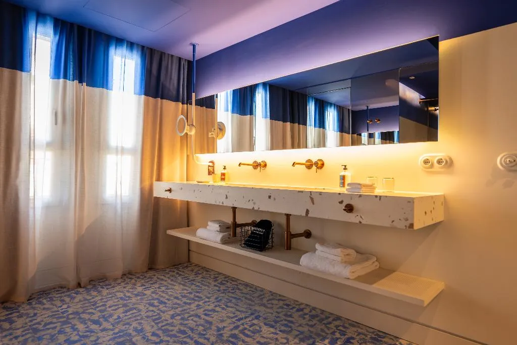 Double or Twin STANDARD Room, Terreno Barrio Hotel, Majorca