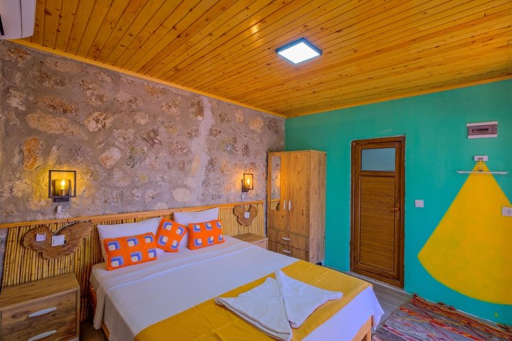 Faralya Yörük Evi, Dalaman