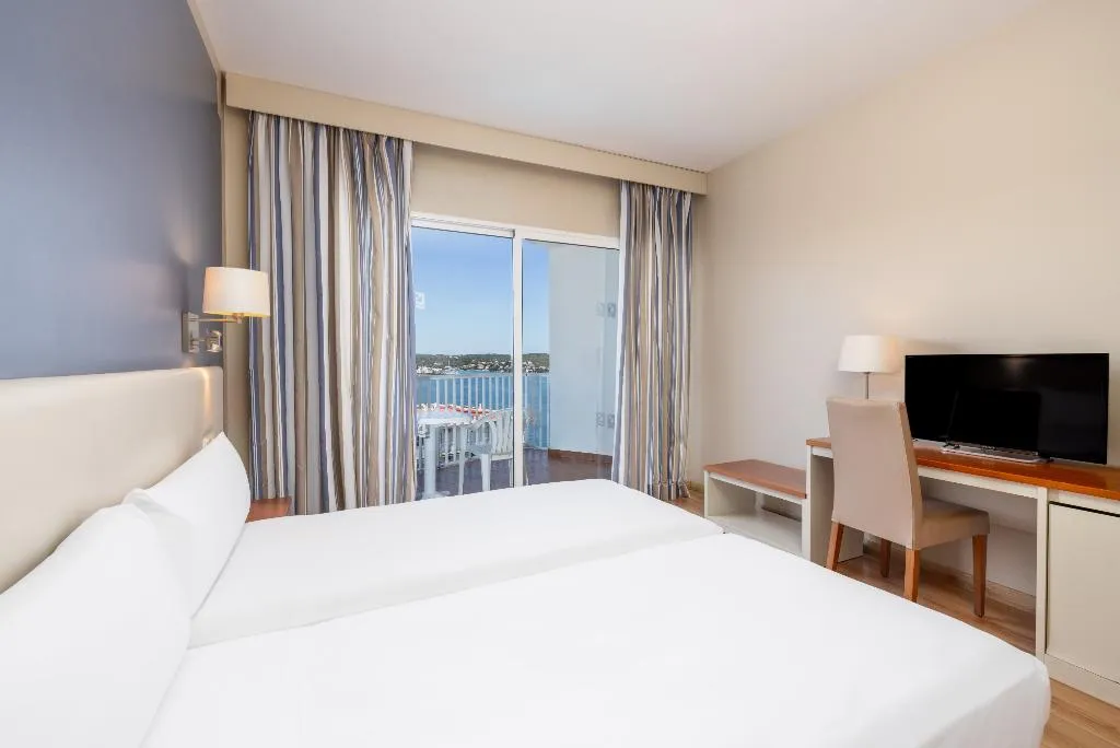 Double or Twin SIDE SEA VIEW Room, Agamenon, Menorca