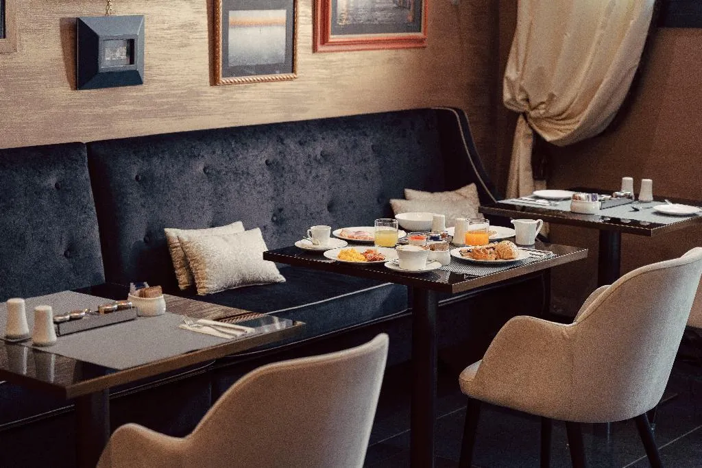 Restaurant, Vignette Collection The Venice Times Hotel By IHG, Venice