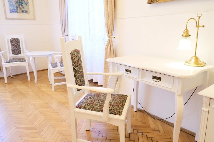 Hotel U Zlateho Jelena (Golden Deer), Prague