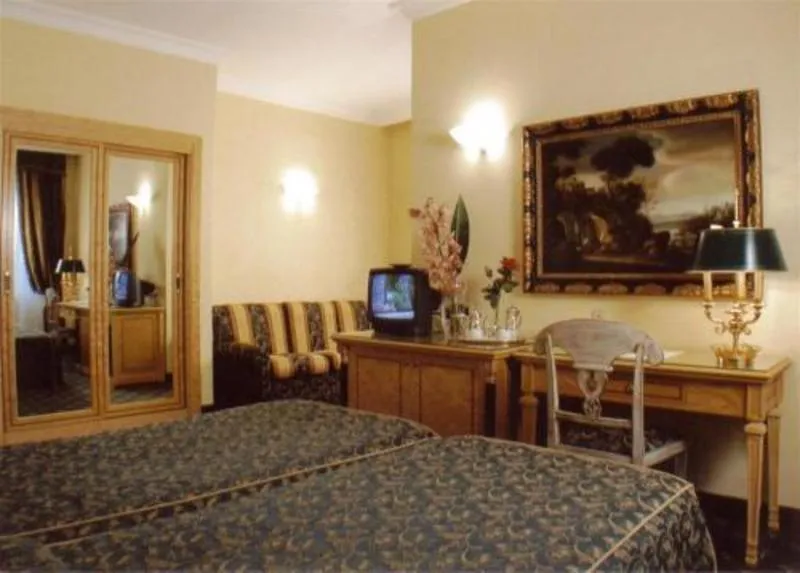 TWIN STANDARD Room, Champagne Palace, Rome