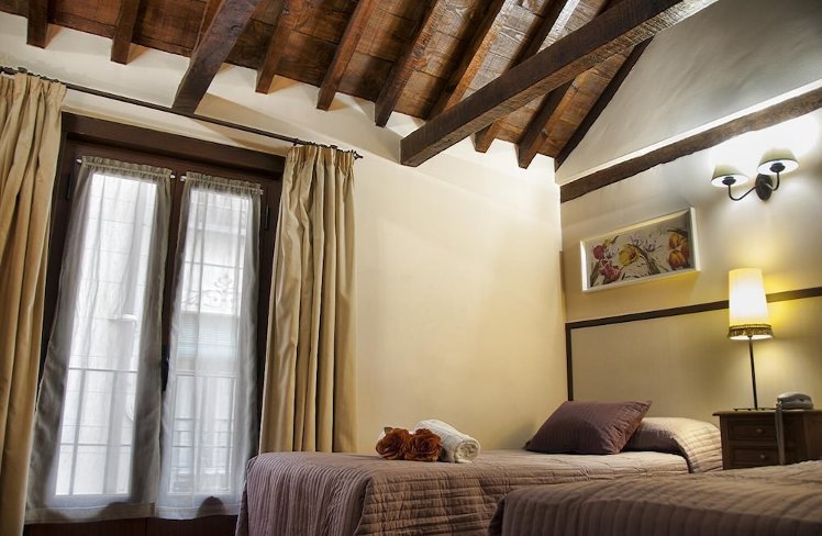 Hostal Alfonso XII, Madrid