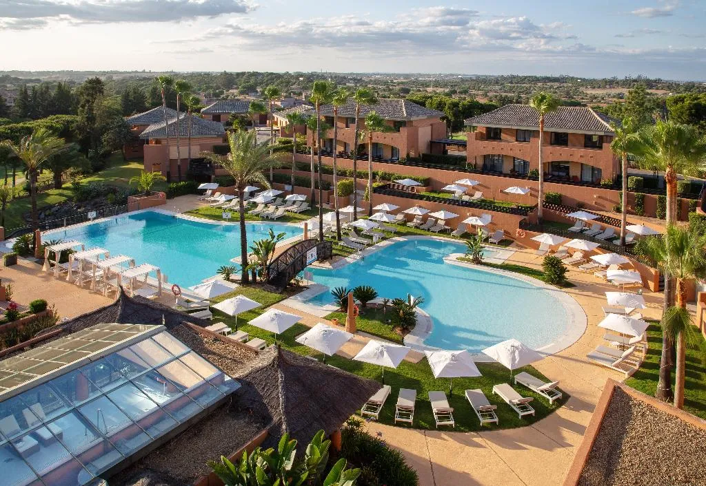 Pool, DoubleTree by Hilton Islantilla Beach Golf Resort, Costa De La Luz