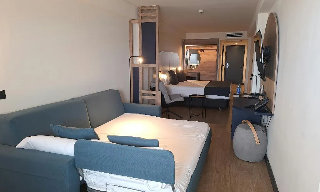 FAMILY ROOM CLASSIC SEA VIEW Room, Sercotel Playa Canteras, Gran Canaria