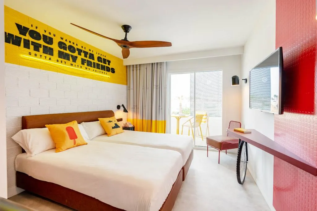 DOUBLE SUPERIOR Room, Ryans Lolas Ibiza Only Adults, Ibiza