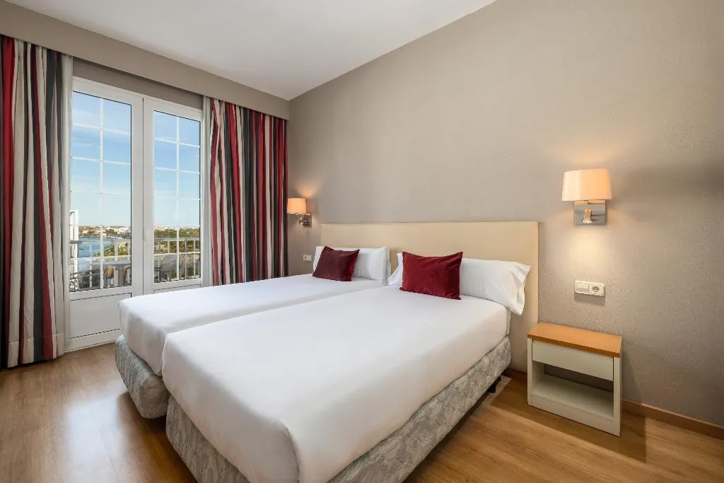 SINGLE WITH BALCONY Room, Senator Port Mahon, Menorca
