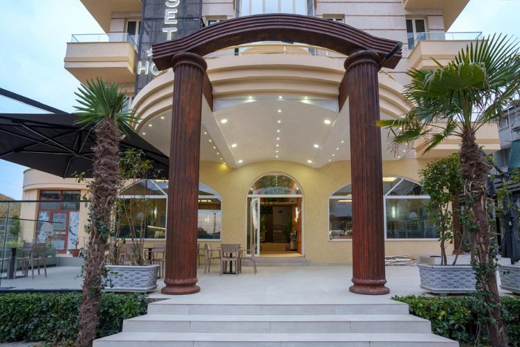 Sunset Hotel, Durres