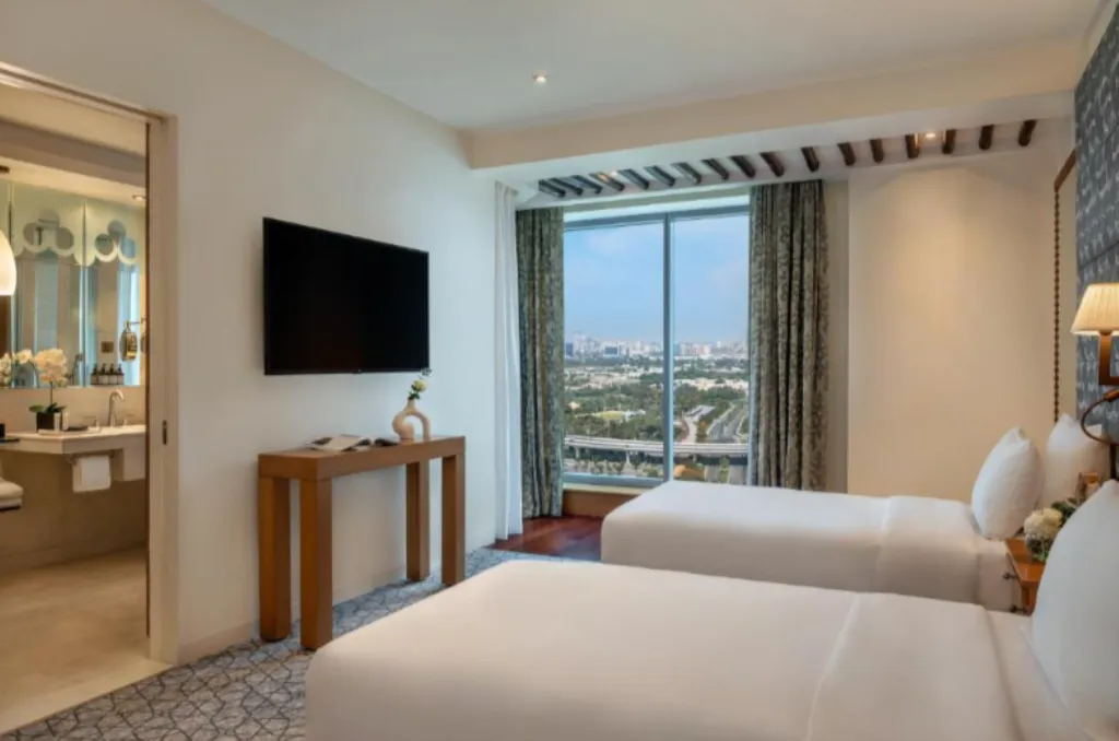 SUITE THREE BEDROOMS Room, The H Dubai, Dubai