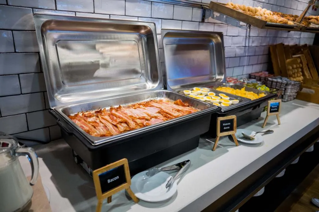 Restaurant, Compostela Suites, Madrid