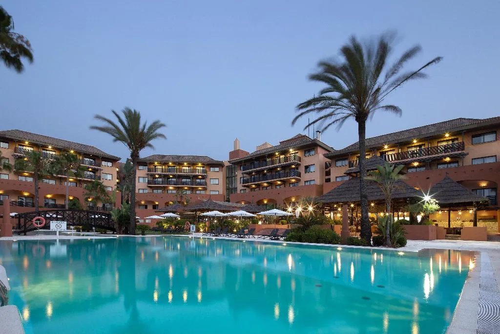 Pool, DoubleTree by Hilton Islantilla Beach Golf Resort, Costa De La Luz