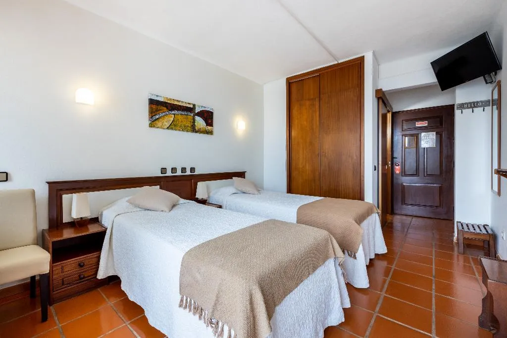DOUBLE SUPERIOR Room, Salema Beach Hotel, Algarve