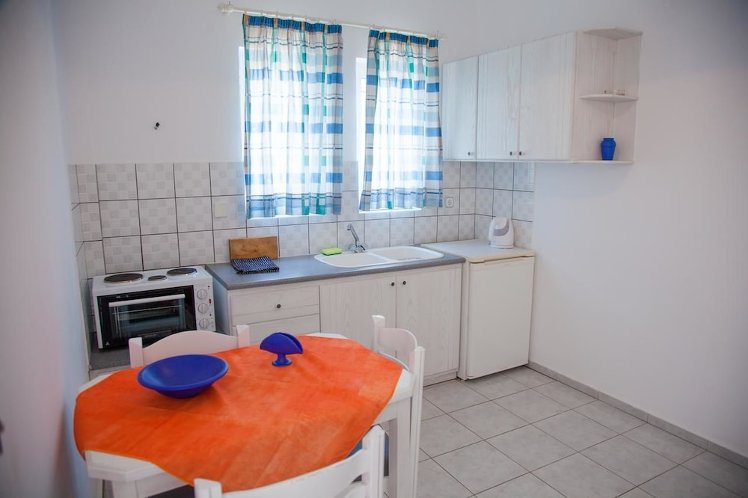 Litsa Mare Apartments, Kythira