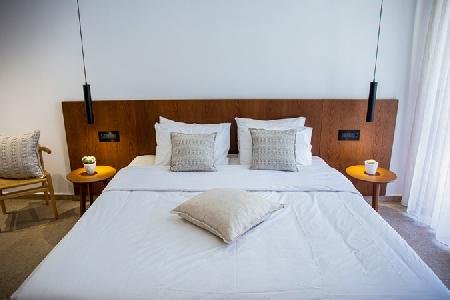 JL Hotel, Malta