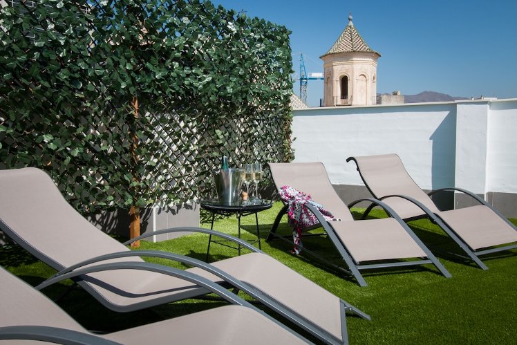 Holidays2Malaga Suites Apartments, Costa Del Sol