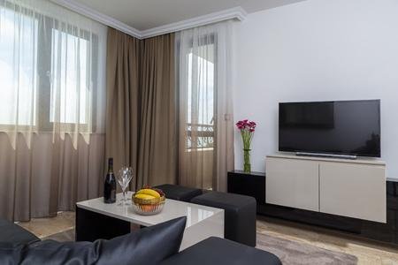 Onyx Beach Residence - Free Parking & Beach Access, Bourgas