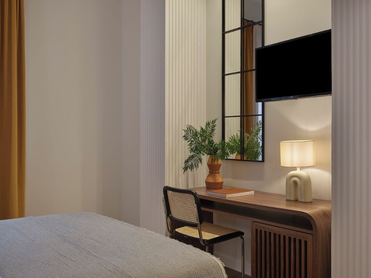 Astikon House, Athens