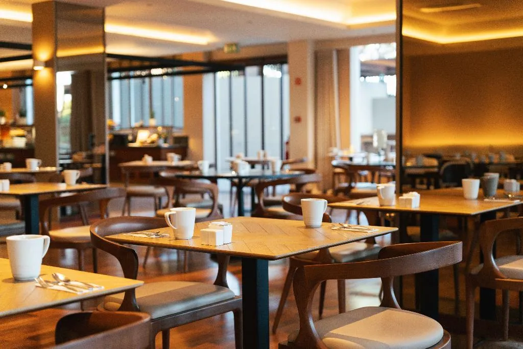 Restaurant, Falesia Hotel – Adults Only, Algarve