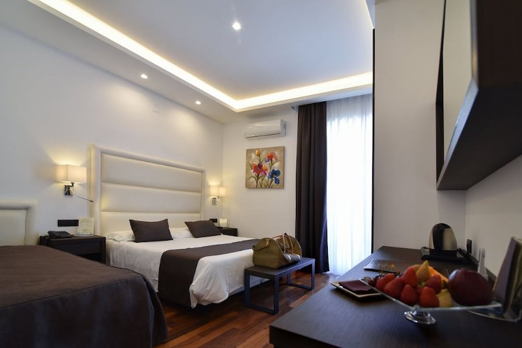 Hotel Palma, Naples