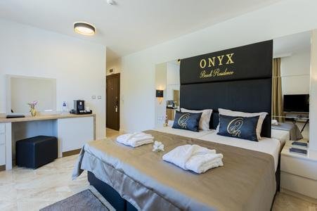 Onyx Beach Residence - Free Parking & Beach Access, Bourgas