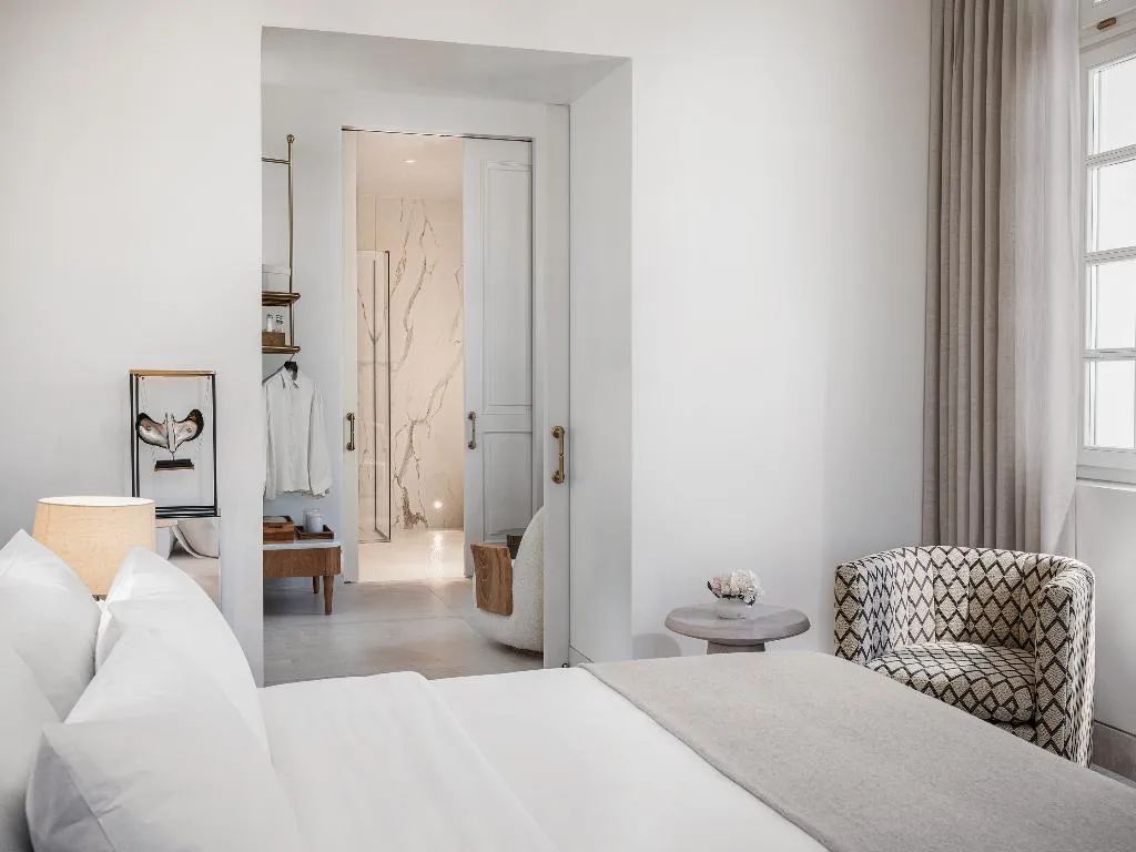 JUNIOR SUITE LUXURY Room, THE DOLLI at Acropolis, A Hotel to Live, Athens