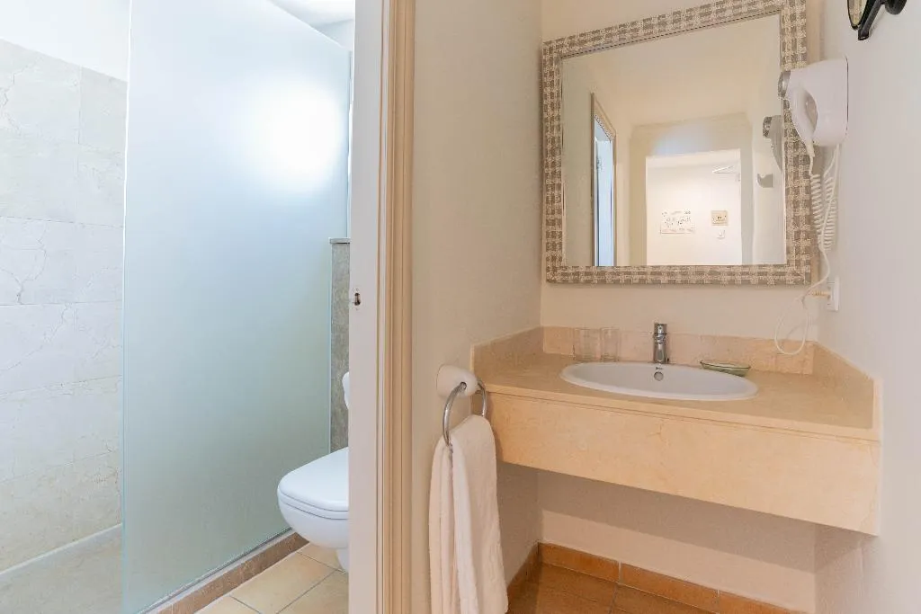 Room, Cala d'Or, Majorca