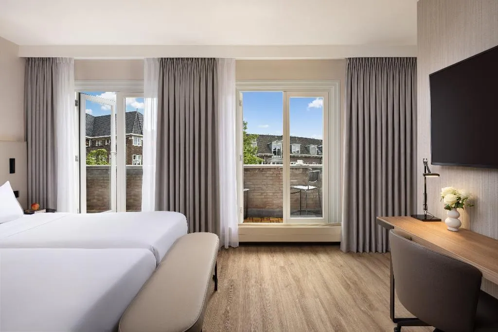 DOUBLE WITH TERRACE Room, NH Amsterdam Leidseplein, Amsterdam