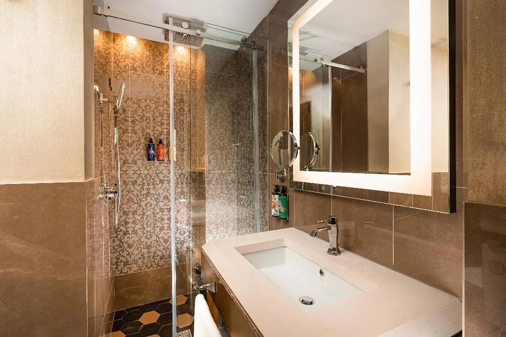 DOUBLE QUEEN SIZE BED Room, Vignette Collection The Venice Times Hotel By IHG, Venice