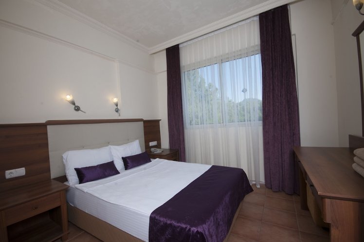 Caprice Beach Hotel instead of Luna Beach Deluxe Hotel, Dalaman