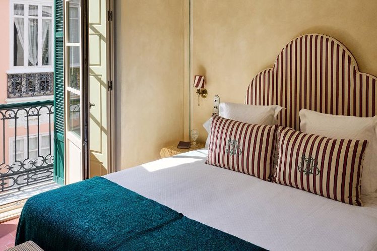 DOUBLE DELUXE Room, Cristine Bedfor Guest Houses Malaga, Costa Del Sol