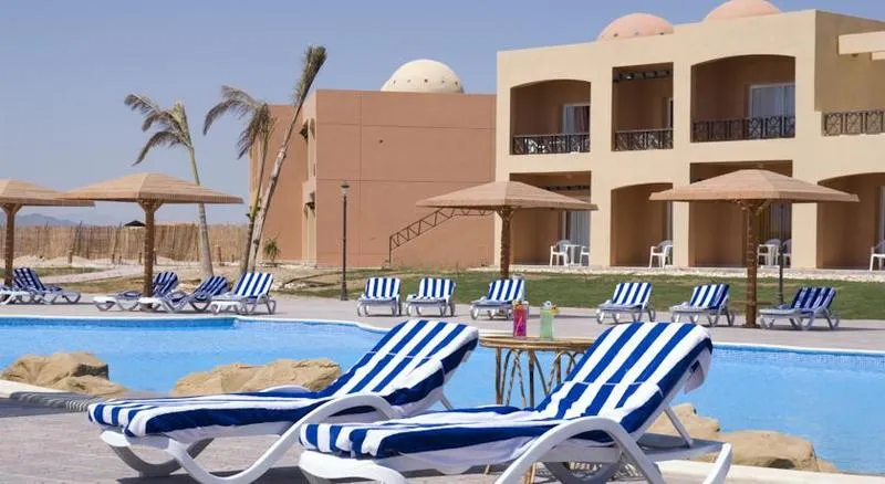 Pool, Wadi Lahmy Azur Resort, Red Sea Riviera