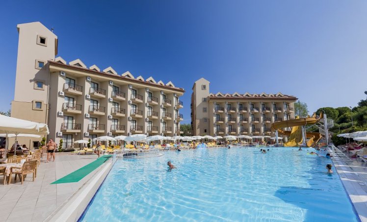 Victory Volare, Antalya