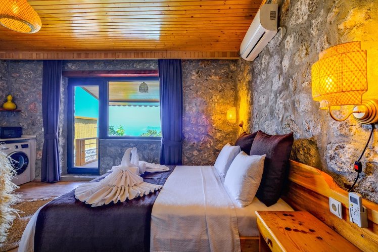Faralya Yörük Evi, Dalaman