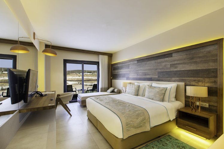 Design Plus Seya Beach, Izmir