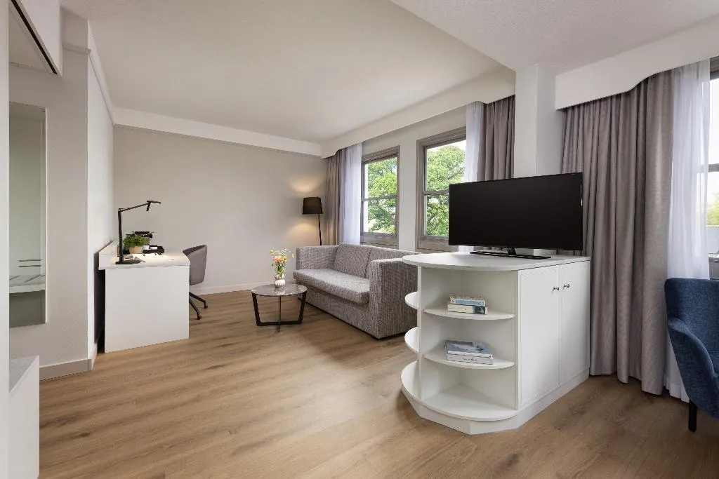 JUNIOR SUITE STANDARD Room, NH Bussum Jan Tabak, Amsterdam