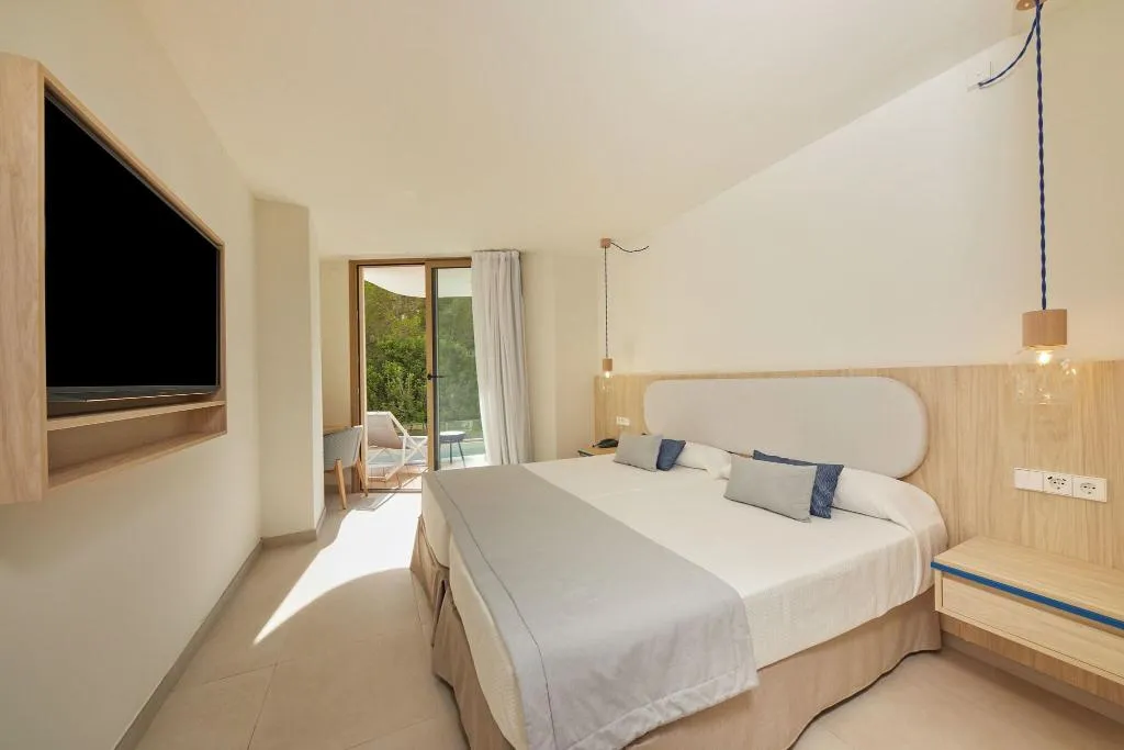 Room, Tui Blue Victoria Menorca, Menorca
