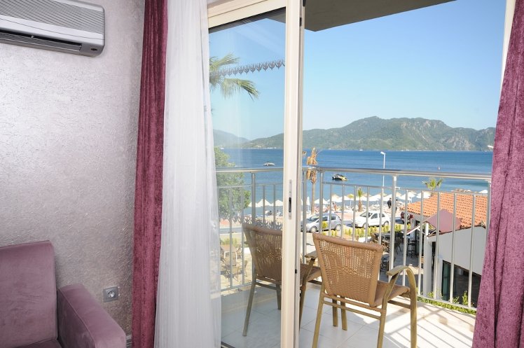 Caprice Beach Hotel instead of Luna Beach Deluxe Hotel, Dalaman