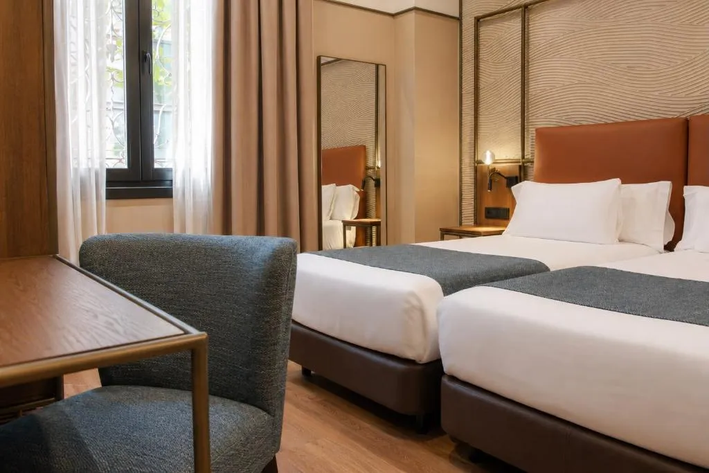 Double or Twin CLASSIC Room, Hotel Medinaceli 4*S, Barcelona