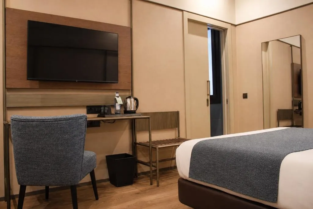 DOUBLE SINGLE USE CLASSIC Room, Hotel Medinaceli 4*S, Barcelona