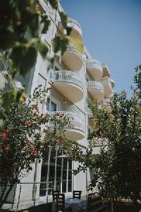 Marika Hotel, Kavaje