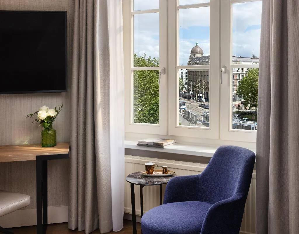 DOUBLE SUPERIOR WITH VIEWS Room, NH Amsterdam Leidseplein, Amsterdam