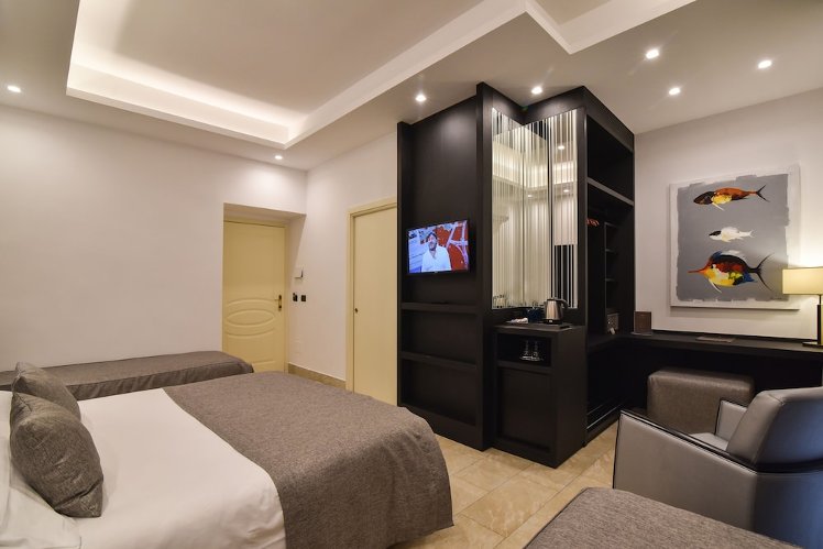 Hotel Palma, Naples