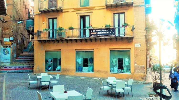 Bed and Breakfast Le Vie D'arte, Catania