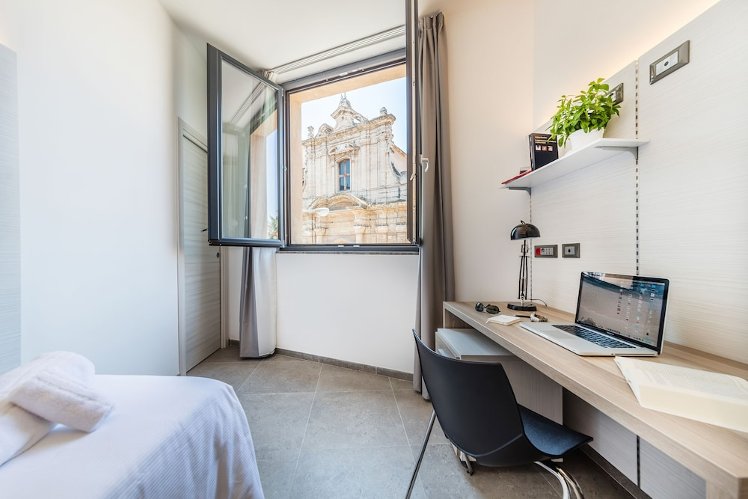 Camplus Guest Palermo, Catania