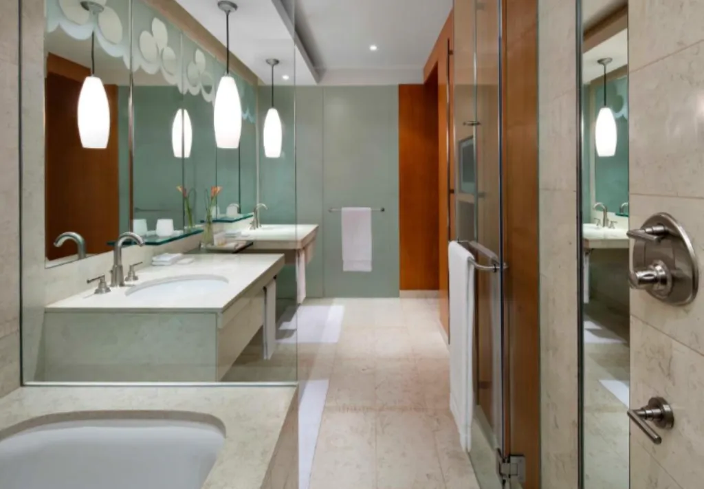 SUITE THREE BEDROOMS Room, The H Dubai, Dubai