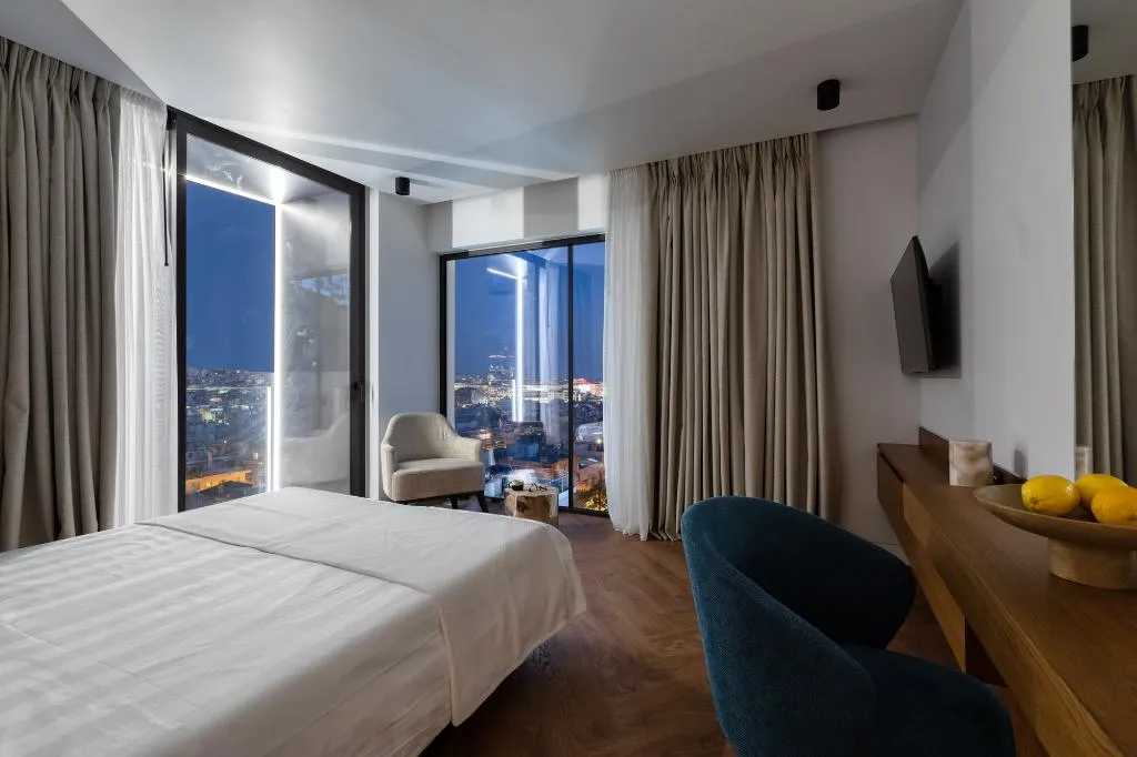 SUITE WITH VIEWS Room, Neoma, Athens