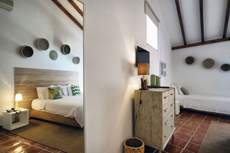 Vale Fuzeiros Nature Guest House, Algarve