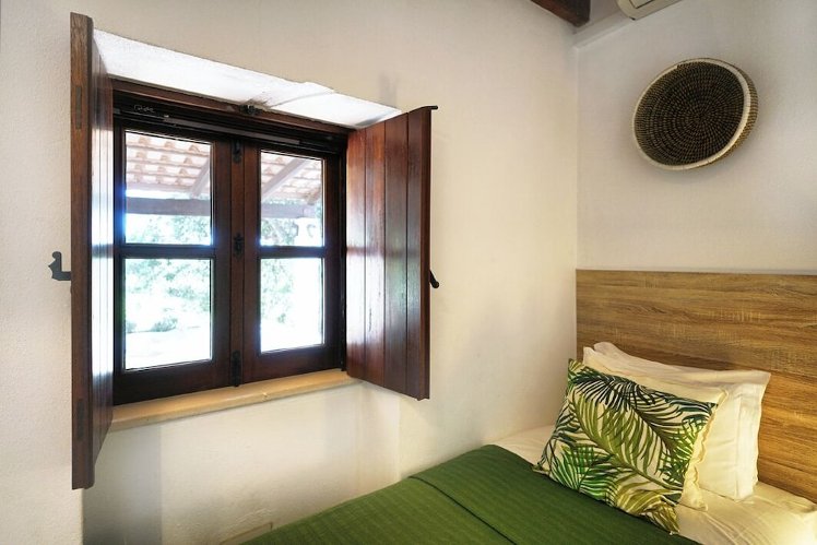 Vale Fuzeiros Nature Guest House, Algarve