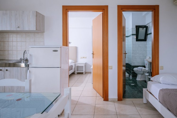 Dionysos Hotel Apartments & Studios, Crete