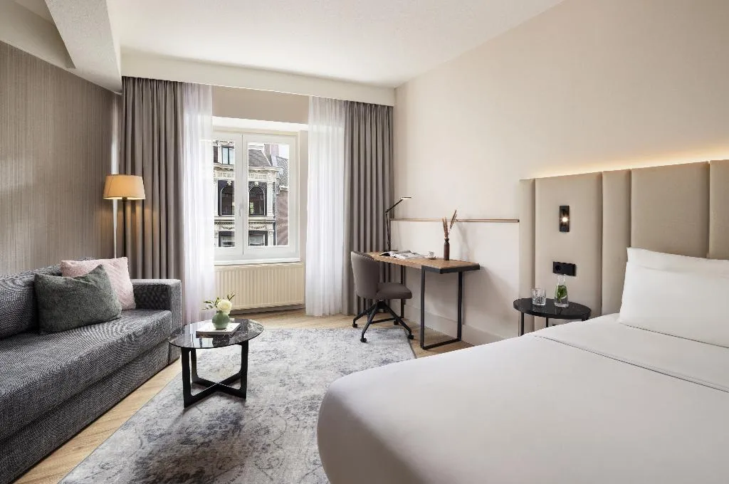 DOUBLE SUPERIOR WITH TERRACE Room, NH Amsterdam Leidseplein, Amsterdam